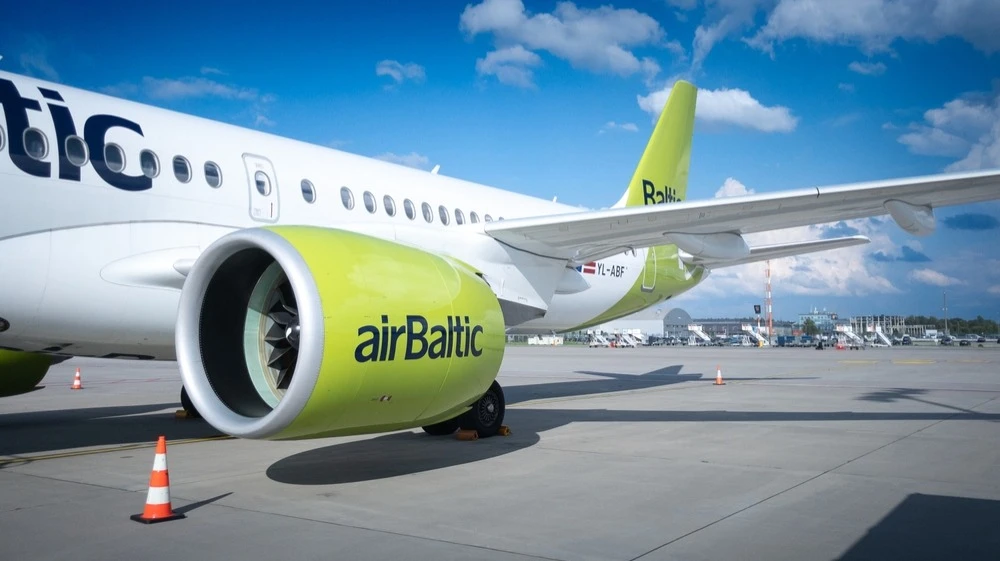 airBaltic Files for Bankruptcy Protection Amid Costs From Soaring Jet Fuel Prices Due to the War in Iran / Photo: BalkansCat / Shutterstock
