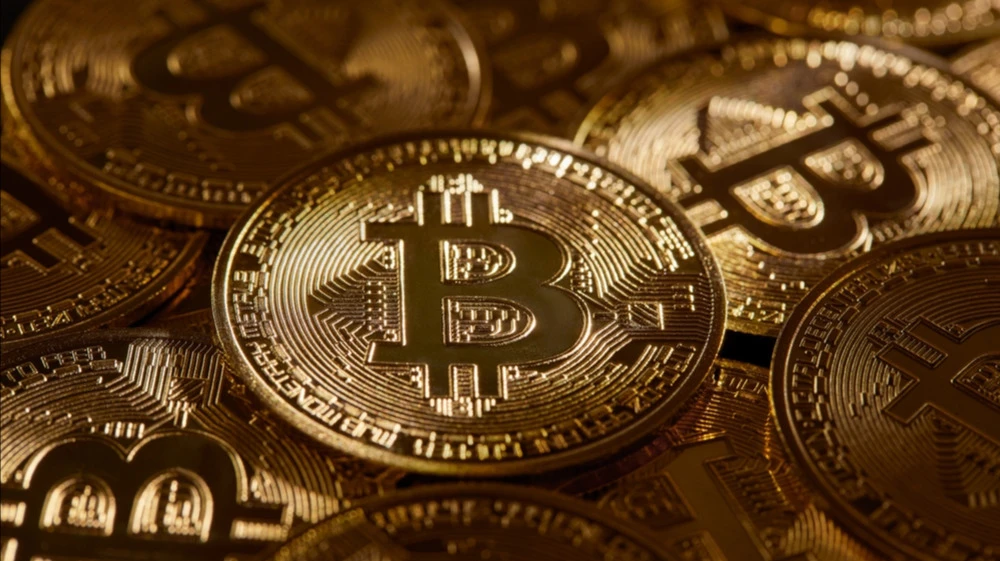 The Clarity Act was intended to establish a regulatory framework for the cryptocurrency market / Photo: Rido / Shutterstock.com