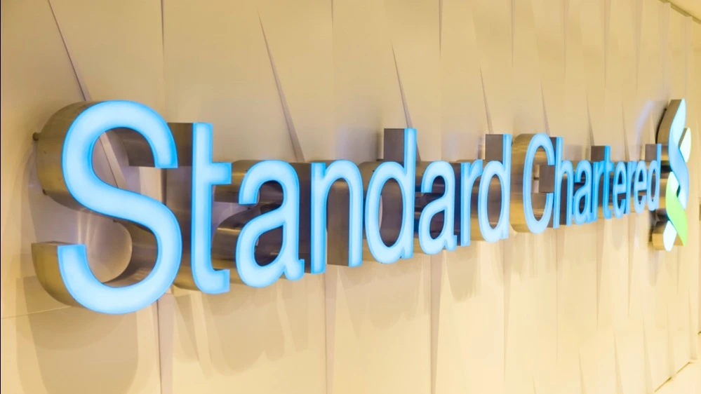 Standard Chartered claims it has uncovered attempts to circumvent sanctions and has closed the accounts of bad actors / Photo: lentamart / Shutterstock.com
