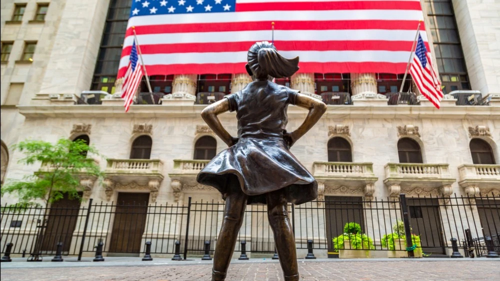 In the second quarter, small CPAs profits grew at the fastest rate since 2022, according to Bloomberg / Photo: Sergii Figurnyi / Shutterstock.com