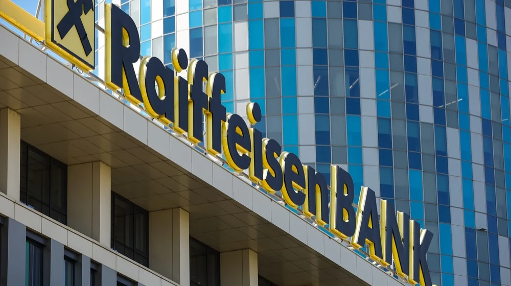 Raiffeisen to Give Customers Access to Cryptocurrency / Photo: Shutterstock.com / LCV
