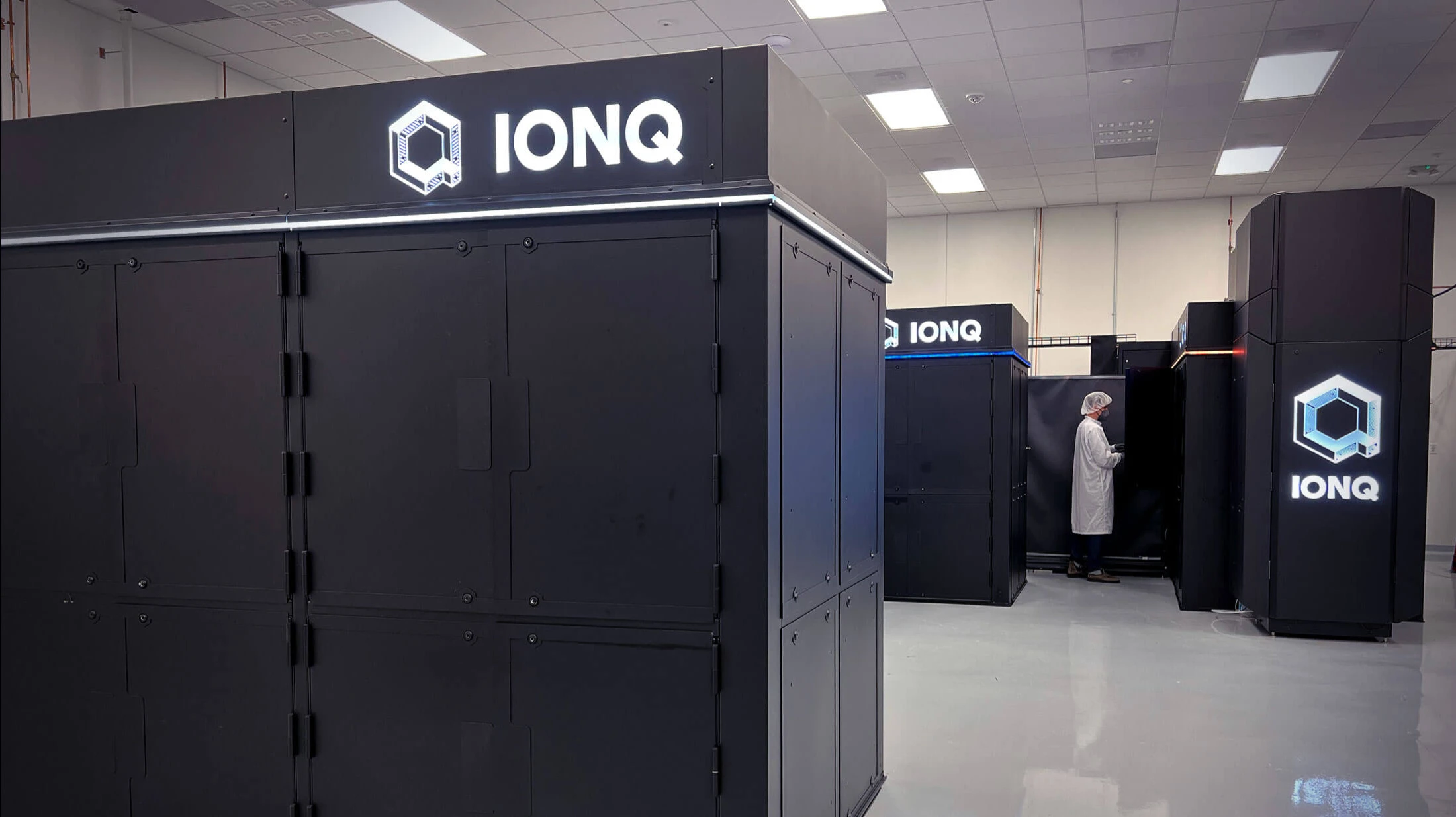 IonQ установит квантовый компьютер Superion 256 в Центре ускоренных квантовых исследований Nvidia в Бостоне / Фото: IonQ