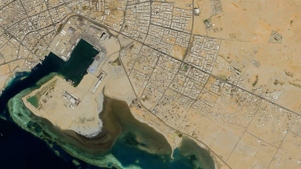 Riyadh is restoring operations on the key “East-West” pipeline, which allows oil to be transported overland amid the blockade of the Strait of Hormuz / Photo: Shutterstock.com