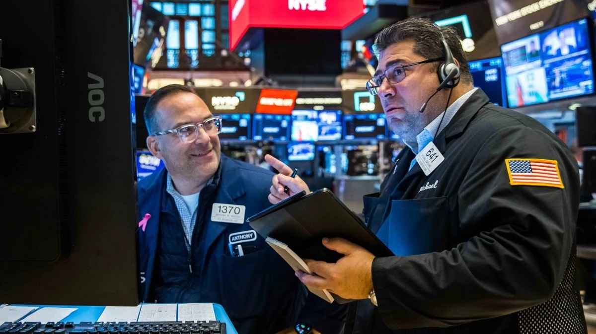 Investors remain interested in AI bonds but are holding onto cash, hoping to buy them at a discount / Photo: X/NYSE