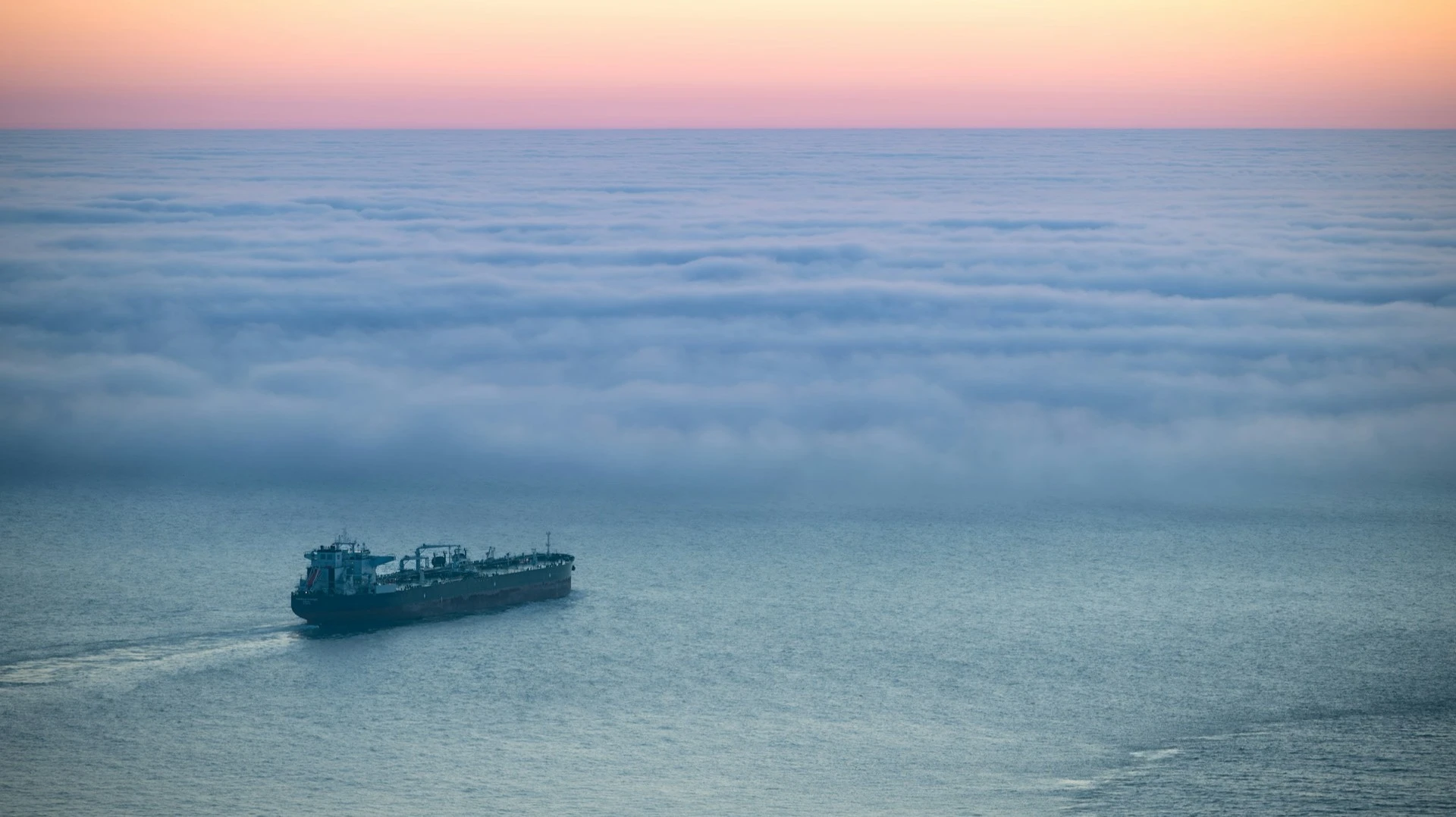 Oil Price Is No Longer the Main Indicator. What Should Investors Watch Instead?