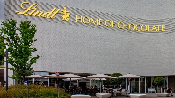 Акции Lindt по цене за одну бумагу уступают только акциям Berkshire Hathaway / Фото: Vladislav Gajic/Shutterstock.com