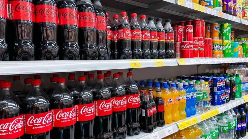 Coca-Cola оказалась в списке Bloomberg Intelligence / Фото: Tanya Keisha/Shutterstock