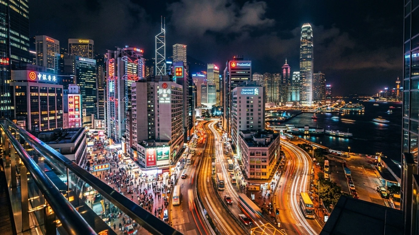Гонконгский фондовый индекс возглавил падение в Азии / Фото: Shutterstock AI/Shutterstock