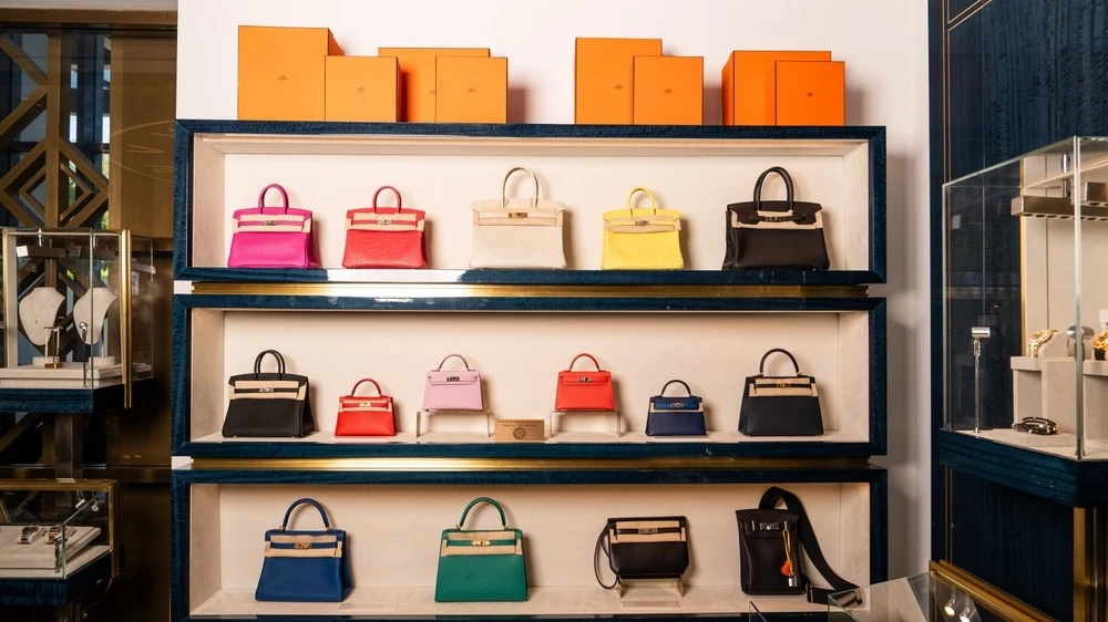 Hermès Received Rare Recommendations to Sell / Photo: Zuumy / Shutterstock