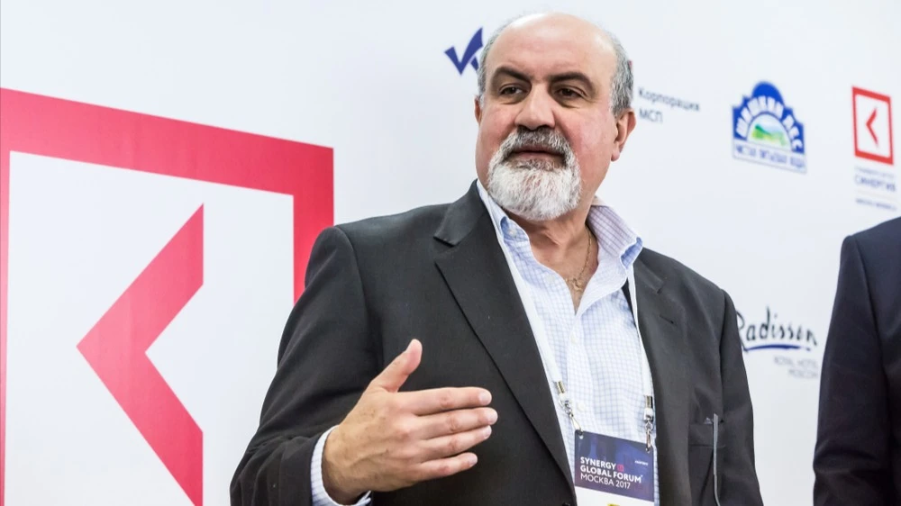 It is important for investors to recognize the fragility of the market, which may continue to rise until it crashes, says Taleb / Photo: Marina-Kruglyakova / Shutterstock.