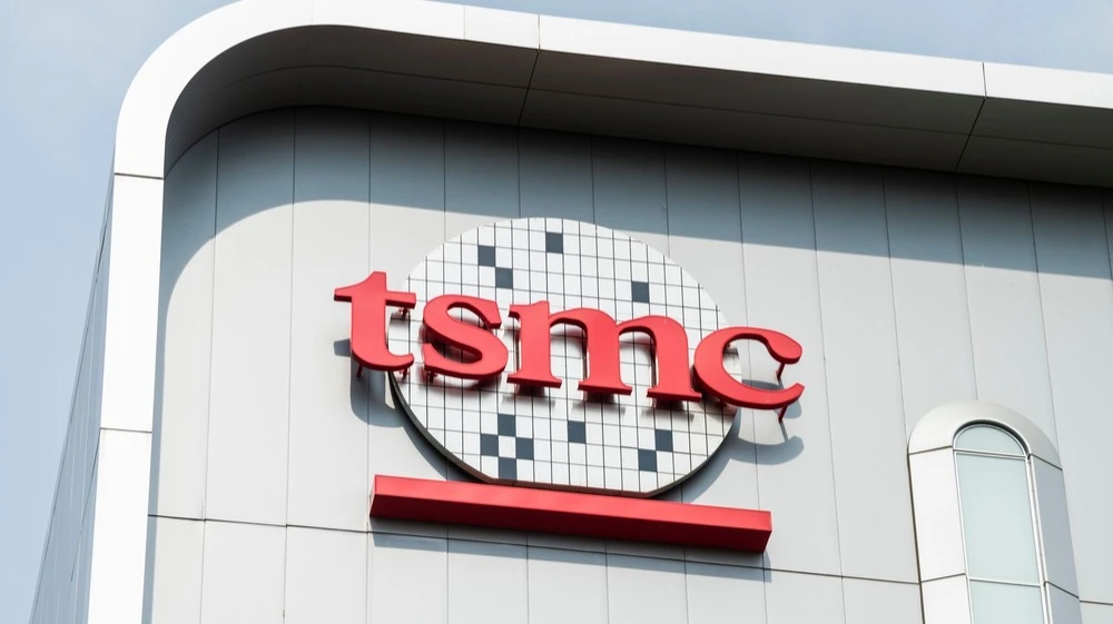 TSMCs revenue rose 51% amid strong demand for AI / Photo: Jack Hong / Shutterstock