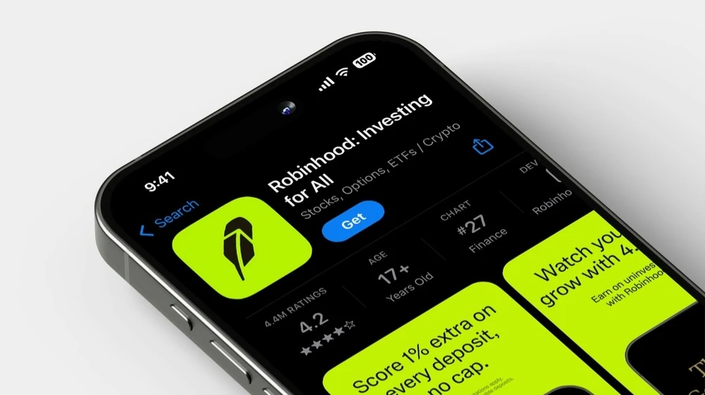 Evercore recommended buying Robinhood stock / Photo: Shutterstock.com / NRSPro
