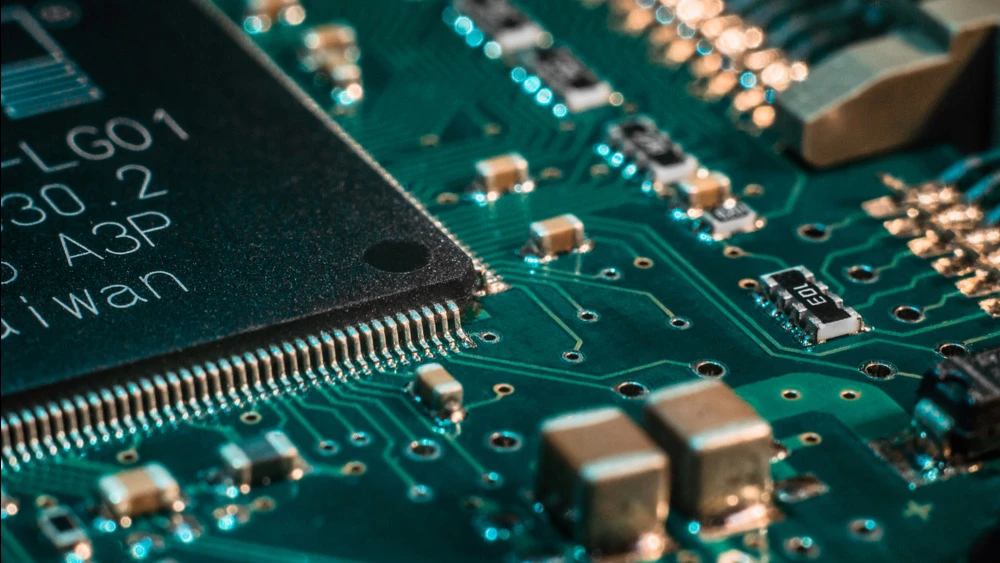Индекс Philadelphia Semiconductor Index за последние шесть торговых сессий потерял около 10% / Фото: Oleg_Yakovlev / Shutterstock.com
