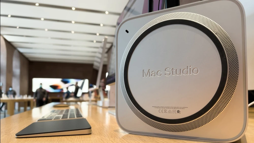 Apple Mac Studio компьютерлерінде Meta-ның Muse Spark AI-ын қолдауды жариялады / Фото: Hadrian / Shutterstock.com