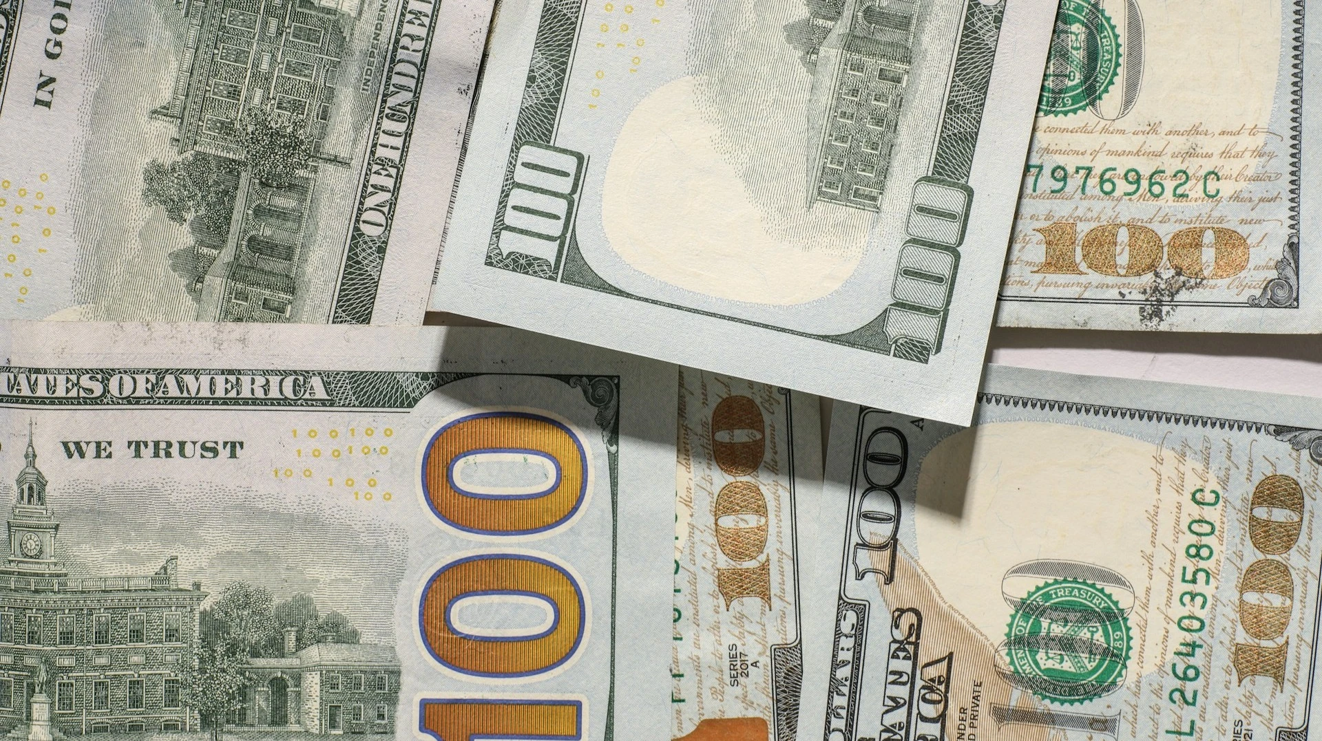 The dollar approached its lowest level since September 4 / Photo: Unsplash.com / Giorgio Trovato