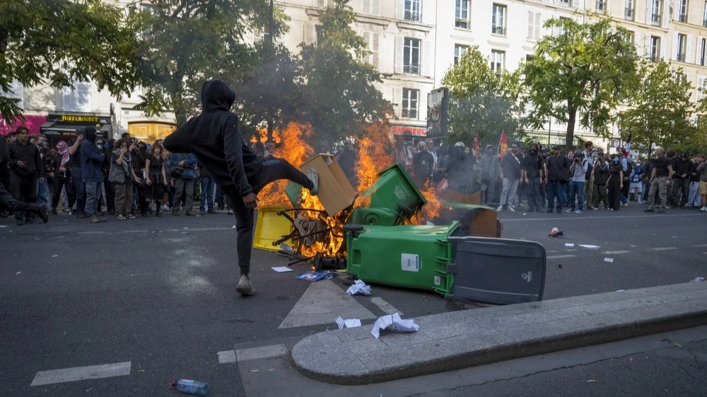 Yields on French government bonds are rising again / Photo: pmvfoto / Shutterstock