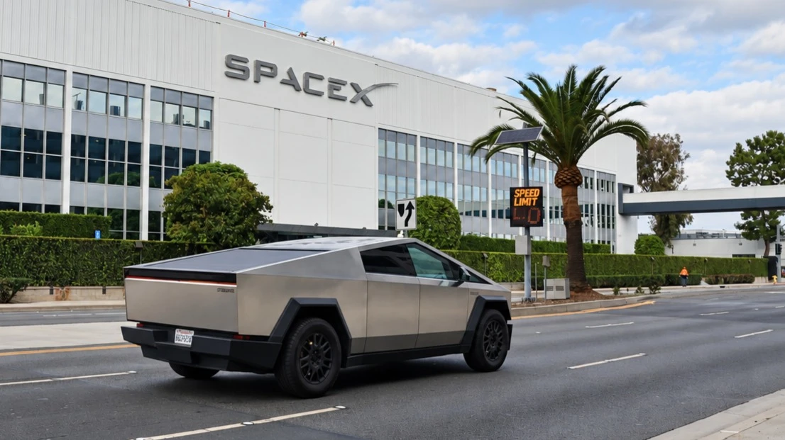 Глава SpaceX и Tesla Илон Маск назвал слияние двух компаний «хорошей идеей» / Фото: Walter Cicchetti/Shutterstock.com