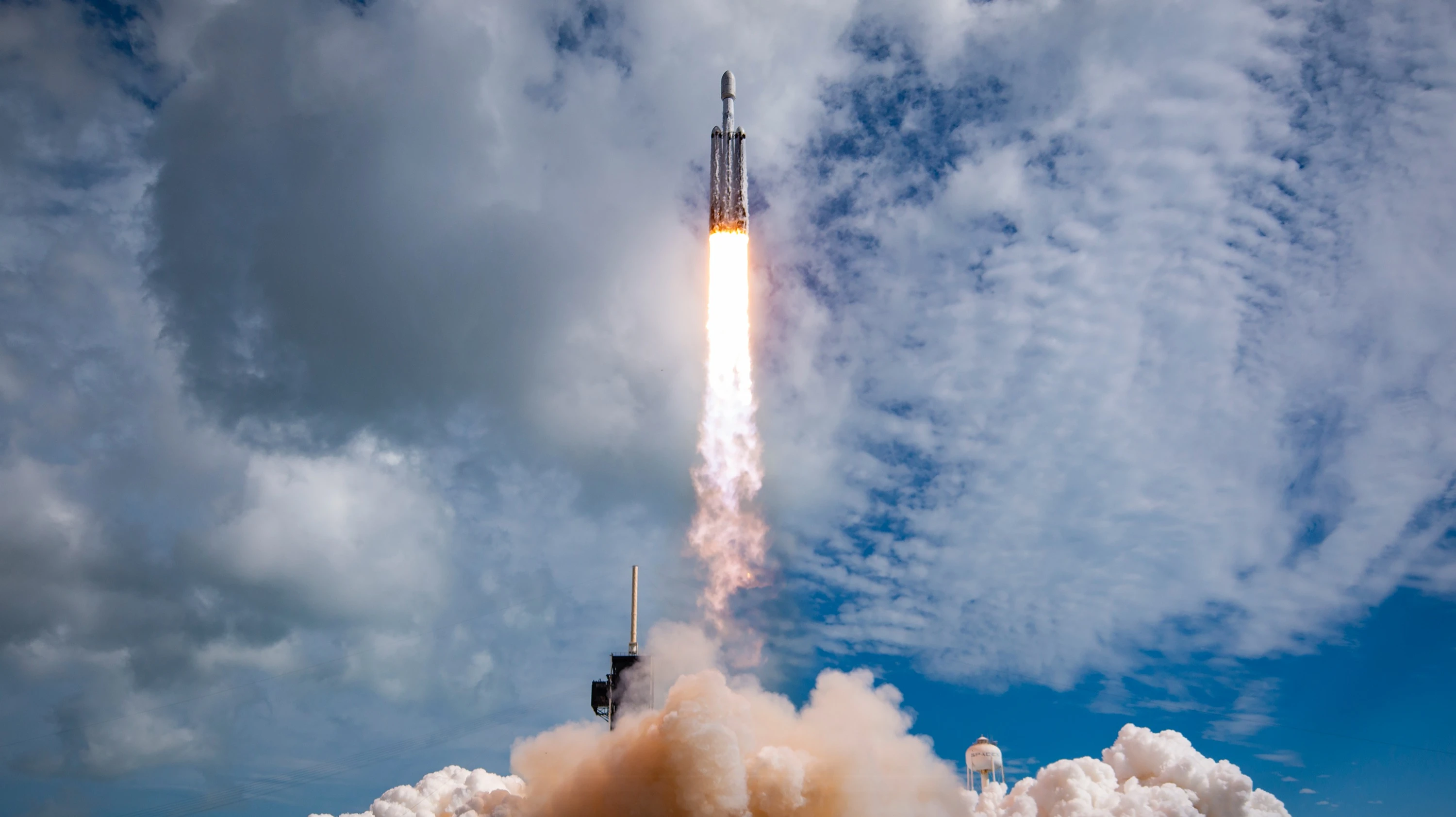 После публикации отчета акции SpaceX подскакивали на 12% / Фото: X / SpaceX