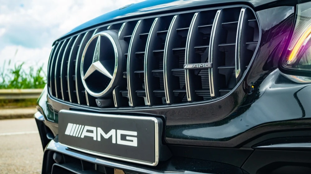 Қытайдағы мәселелер Mercedes-тің болжамдарына әсер етті / Фото: Тедди Леунг / Shutterstock