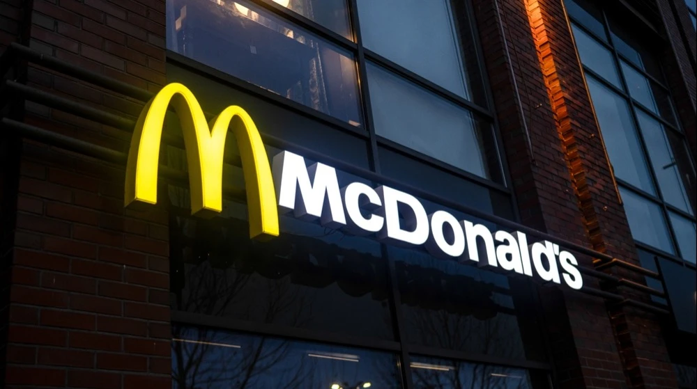 McDonalds собирается инвестировать в генеративный ИИ и обновление меню / Фото: T.Vyc / Shutterstock.com