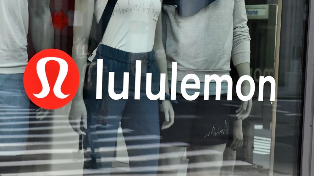 Lululemons stock has fallen nearly 50% this year / Photo: nyker / Shutterstock.com