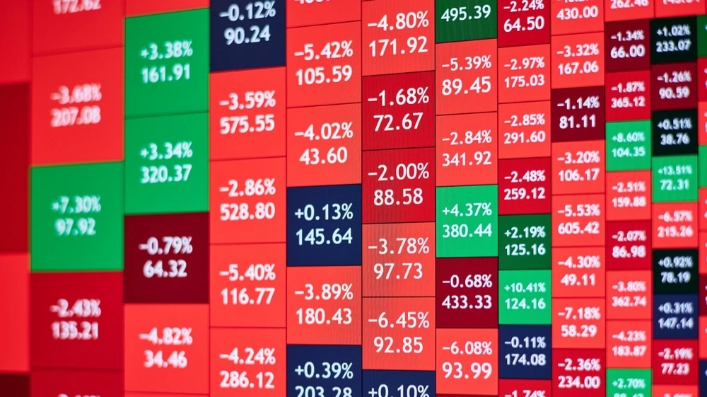October turned out to be a tough month for AI investors / Photo: Shutterstock.com