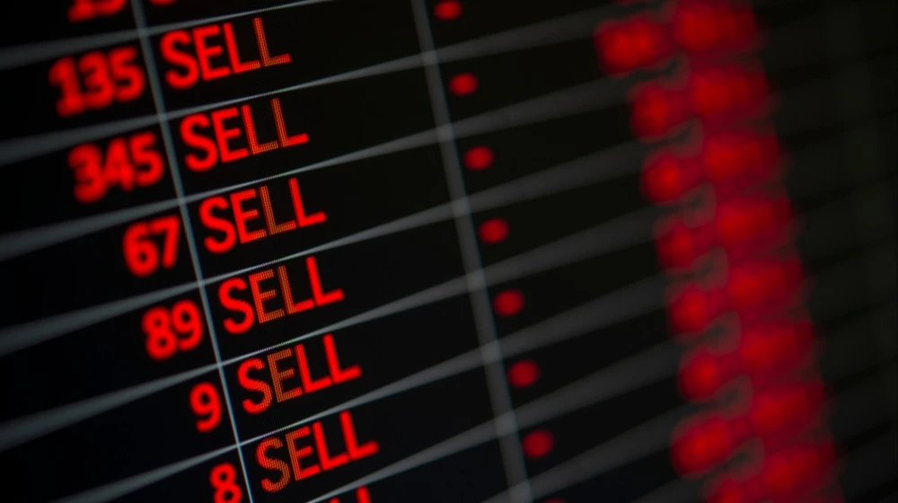 Распродажа началась после квартальных отчетов крупнейших технологических компаний: инвесторов разочаровали результаты Alphabet и Amazon, двух тяжеловесов, идущих в авангарде инвестиций в искусственный интеллект  / Фото: Shutterstock.com