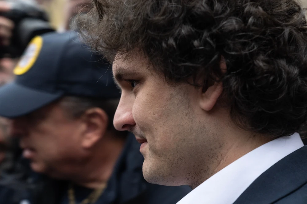 Money loves silence: How Claude beat ChatGPT in the corporate segment